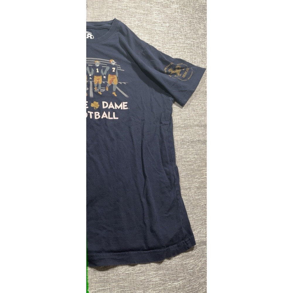 The Shirt Notre Dame Fighting Irish Football T-Shirt Men's M Navy/Gold 2017 - Picture 4 of 8